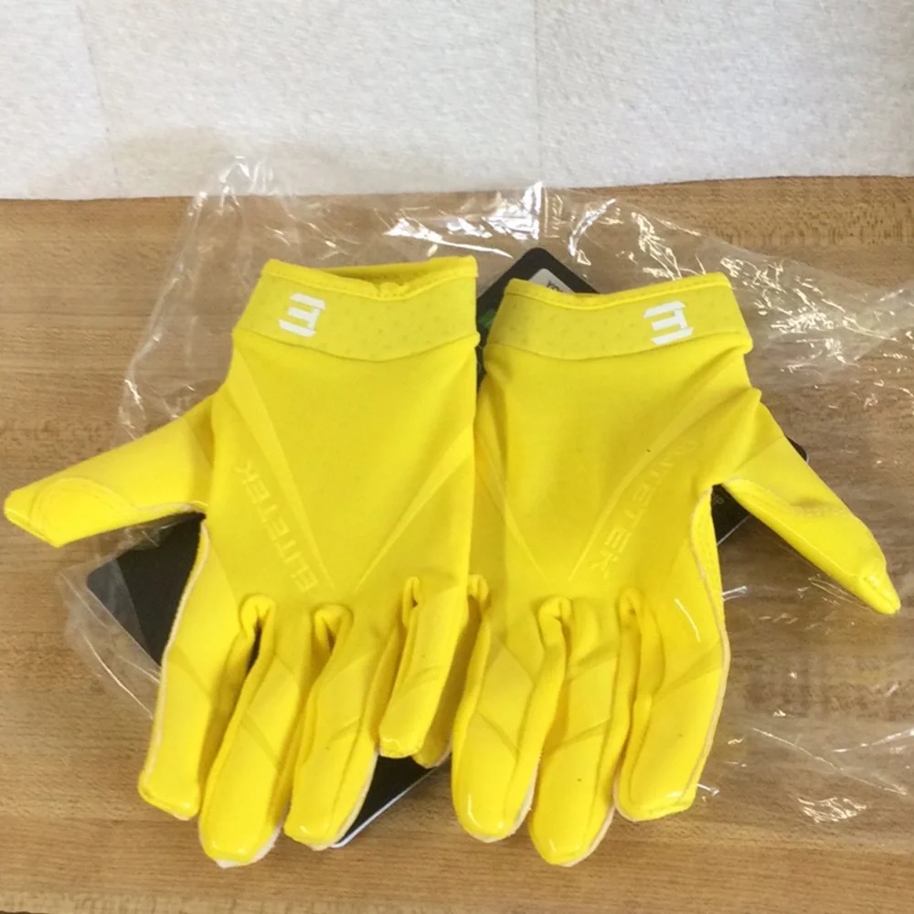 New FootBall Gloves